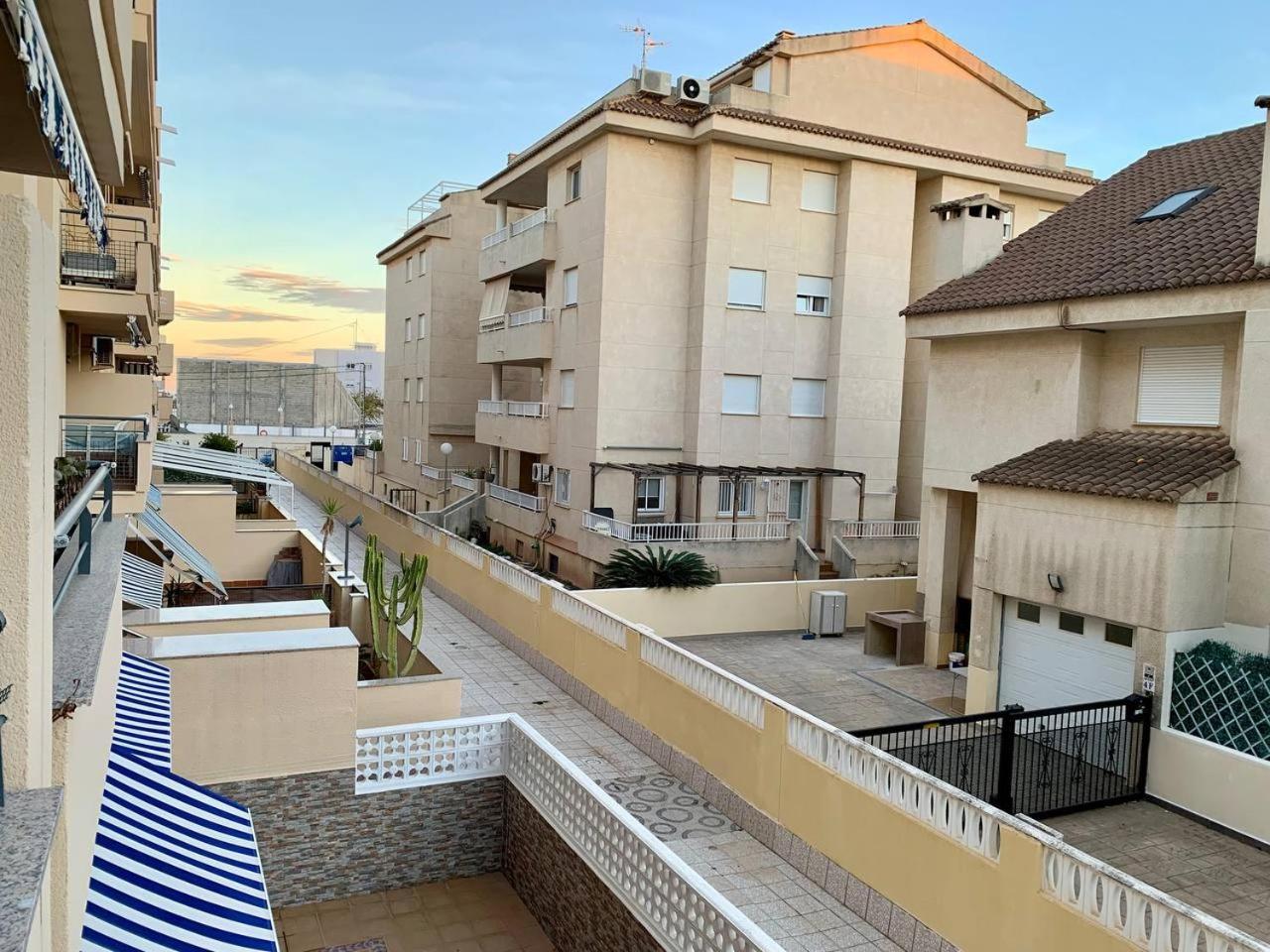 Experience Valencia Bnb - Rincon Del Mar - Apartamento Maravilloso A Canet Playa 100 Mt Канет-де-Беренгер Экстерьер фото
